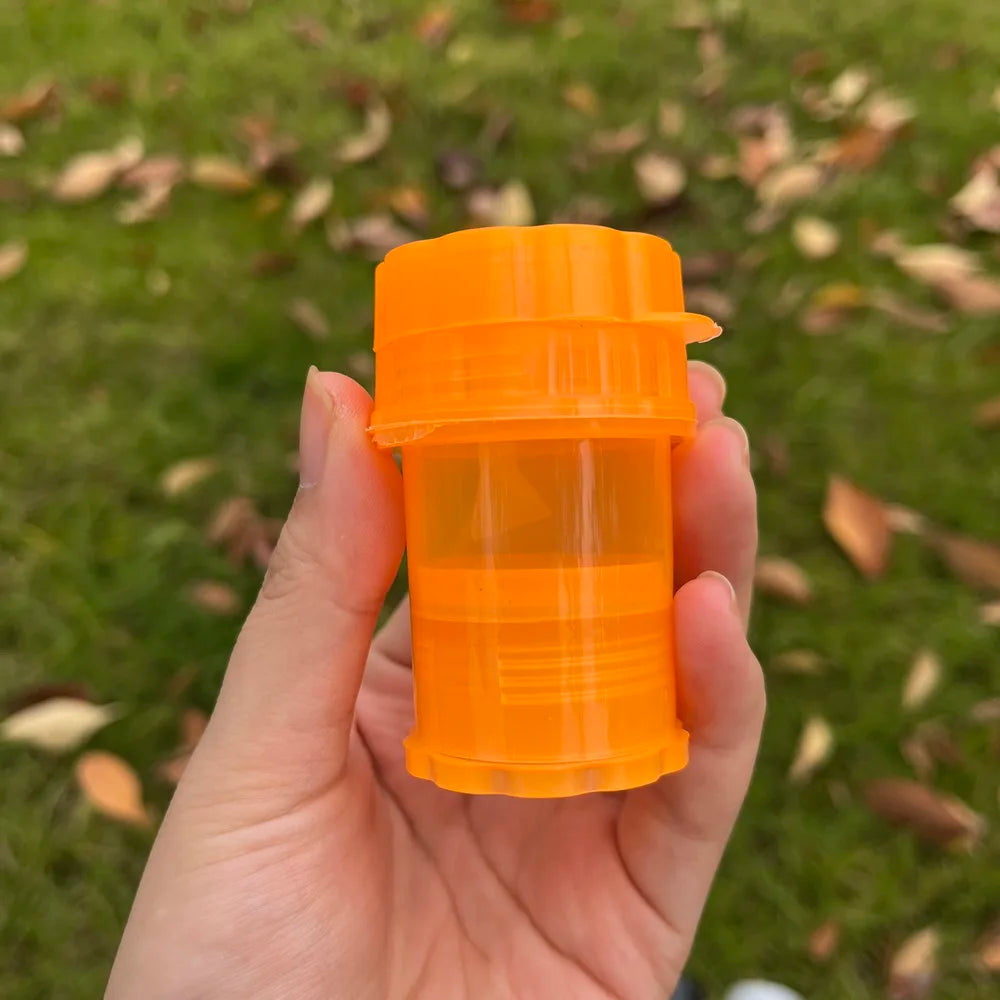 2 in 1 Multifunction Plastic Spice Mill with Storage Smoking Pepper Grinder Home Supplies Cigarette Accessories