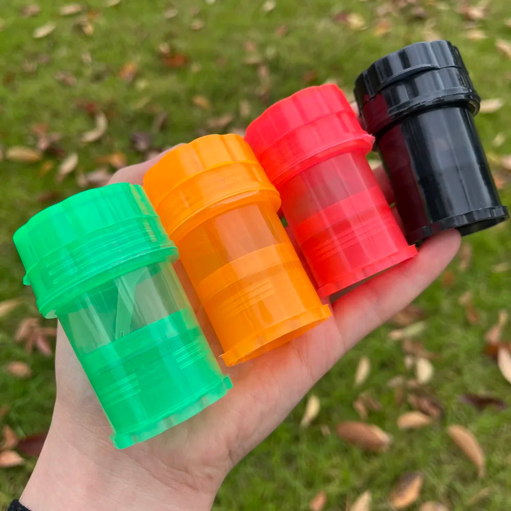 2 in 1 Multifunction Plastic Spice Mill with Storage Smoking Pepper Grinder Home Supplies Cigarette Accessories