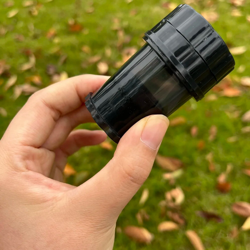 2 in 1 Multifunction Plastic Spice Mill with Storage Smoking Pepper Grinder Home Supplies Cigarette Accessories