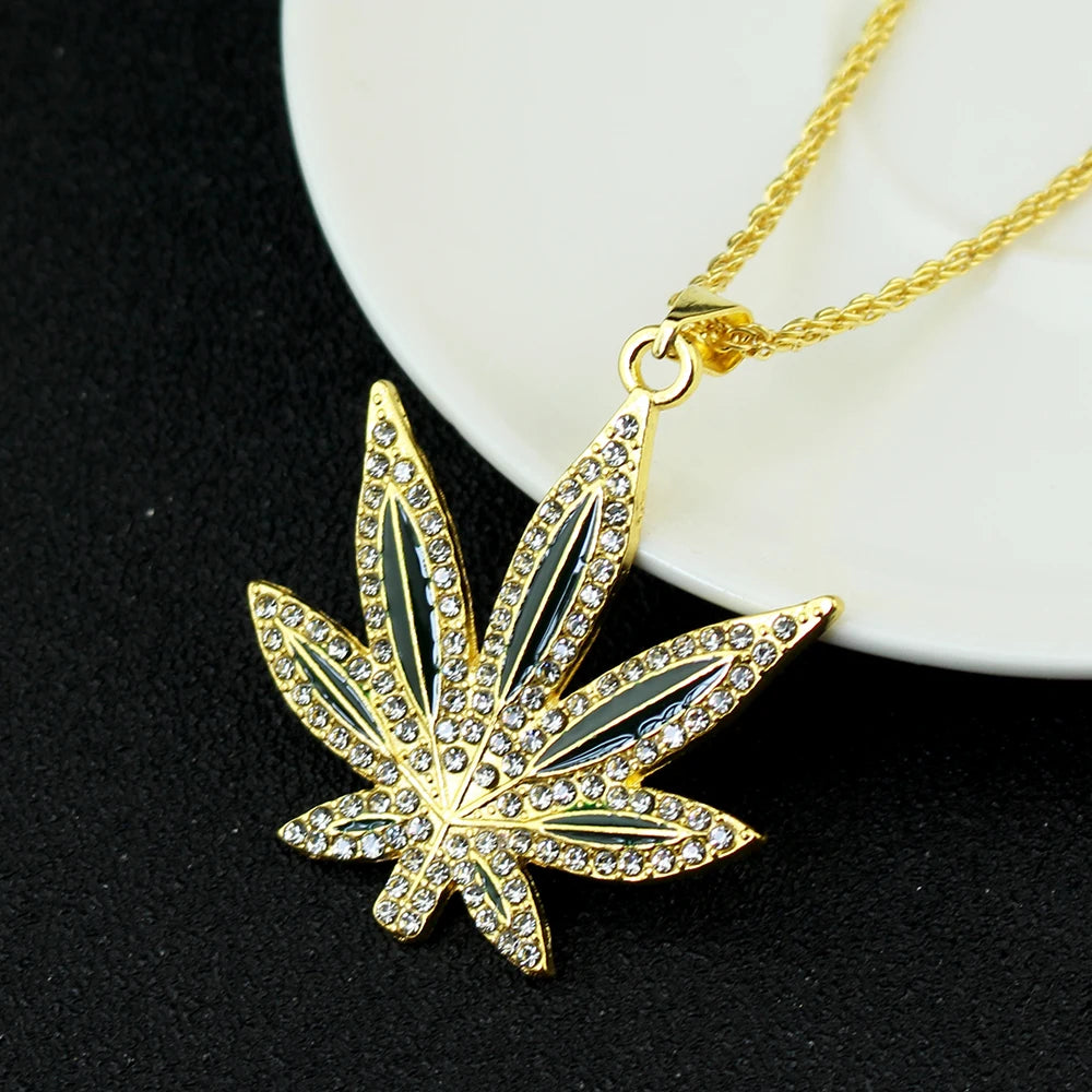 Rhinestone Weed Pendant Necklace Men Maple Leaf Necklaces Gold Color Chains for Boys Male Steampunk Jewelry